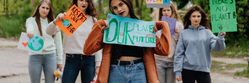 Feminizm ve Siyaset Eşit Temsil Mücadelesi